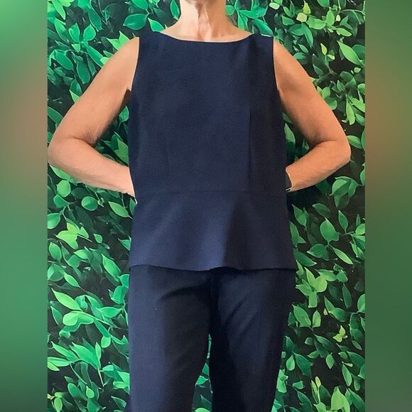 🔵 Talbots Navy Sleeveless Peplum Top – Rounded Neck – Size 6 - Picture 2 of 9